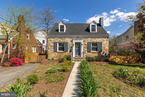 1621 N Quincy St, ARLINGTON, VA, 22207-3647 | Card Image