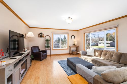 604 N Blackman Ave, Duluth, MN, 55811-5238 | Card Image