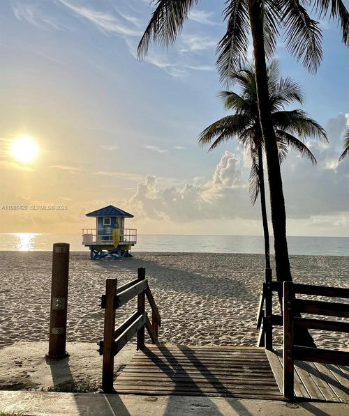 n202-2200 S Ocean Dr, Hollywood, FL, 33019 | Card Image