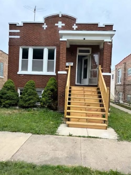 1314 S 61st Ct, Cicero, IL, 60804-1046 | Card Image