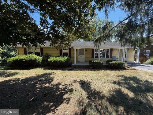 170 Aldrin Ln, Martinsburg, WV, 25403-1516 | Card Image