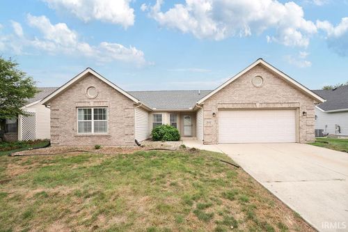 2532 Lauren Ln, Kokomo, IN, 46901-7088 | Card Image