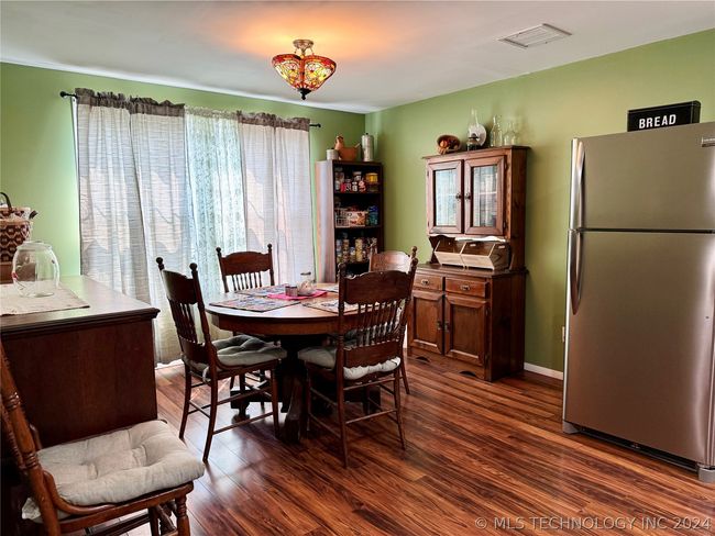 244 E Main St, House other with 2 bedrooms, 1 bathrooms and null parking in Big Cabin OK | Image 17