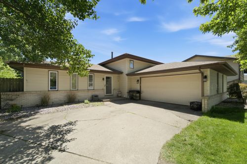 8695 Clark Pl, Crown Point, IN, 46307 | Card Image