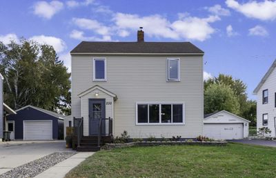 230 Meeker Avenue S, House other with 4 bedrooms, 1 bathrooms and null parking in Watkins MN | Image 2