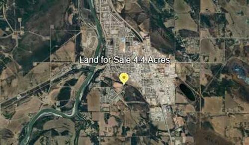 {{alt}} | Card Image