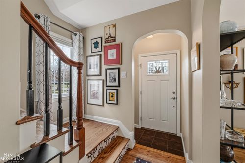 1800 Littlestone Rd, Grosse Pointe Woods, MI, 48236-1994 | Card Image