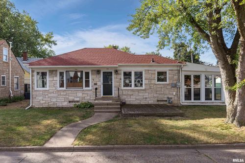 316 20th Ave, Moline, IL, 61265-4652 | Card Image