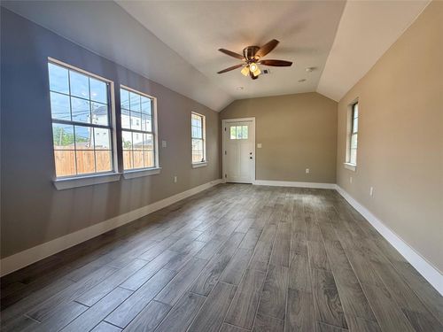 1816 Ryon St, Houston, TX, 77009-7034 | Card Image