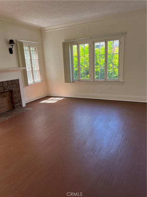 7360 C Hollywood, Los Angeles, CA, 90046 | Card Image