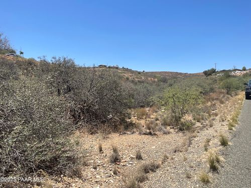 20135 E Brahma Dr, Cordes Lakes, AZ, 86333 | Card Image