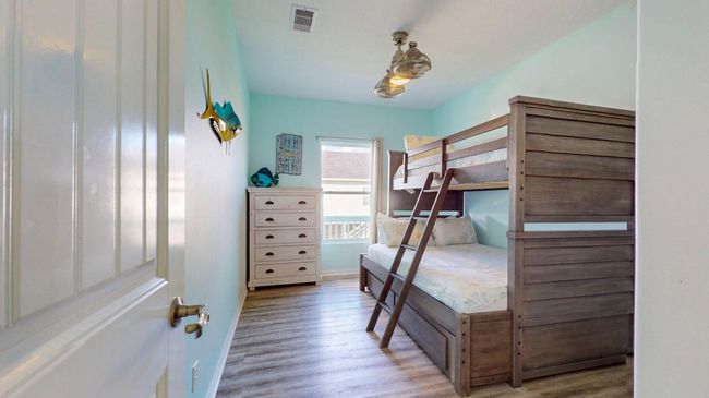 1822 Redfish Ln, House other with 5 bedrooms, 3 bathrooms and 2 parking in Crystal Beach TX | Image 18
