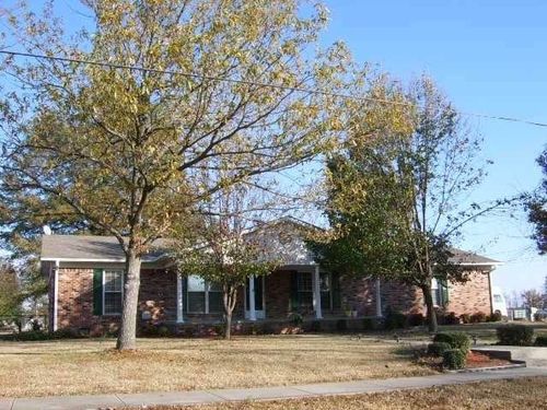 400 N 1st St, Marmaduke, AR, 72443-9609 | Card Image