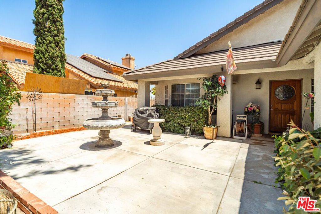 Residential in Palmdale 3