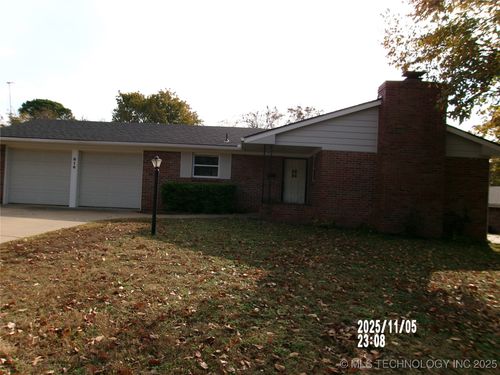 816 Winding Way, Bartlesville, OK, 74006-4436 | Card Image