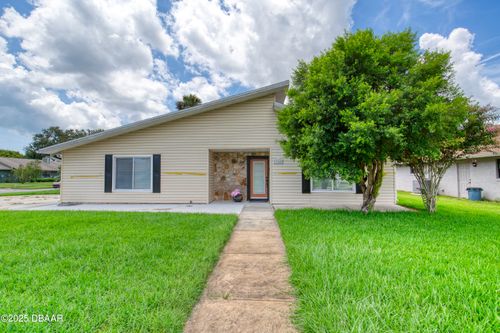 750 Horseman Dr, PORT ORANGE, FL, 32127-4904 | Card Image