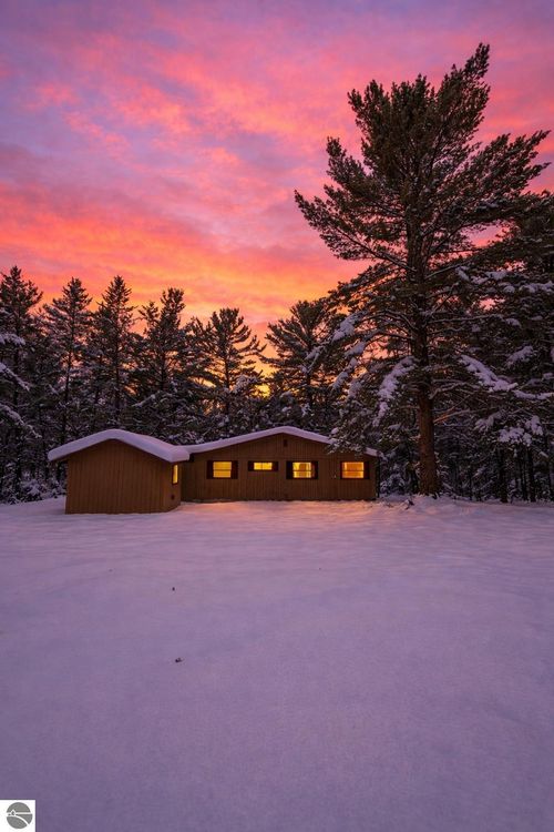 6051 N Manistee River Road, Frederic, MI, 49733 | Card Image