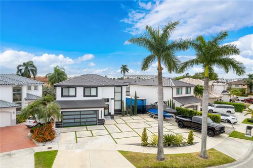 15738 Sw 92nd St, Miami, FL, 33196-1182 | Card Image