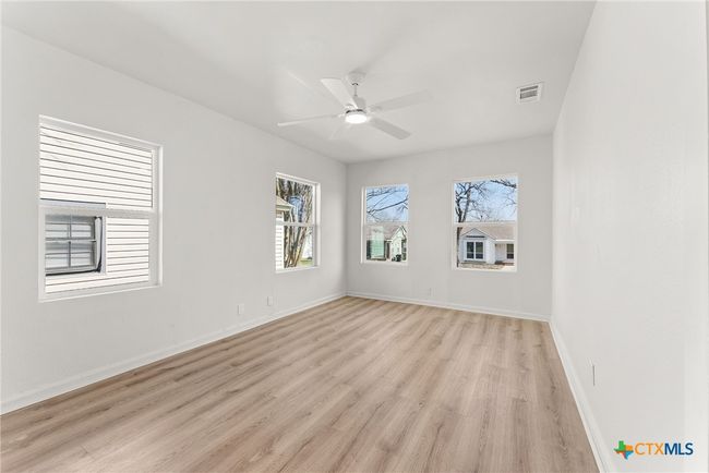 808 N 8 Th St, House other with 3 bedrooms, 1 bathrooms and null parking in Temple TX | Image 8