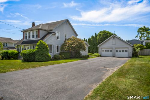 44 Sea View Ave, Niantic, CT, 06357-3334 | Card Image