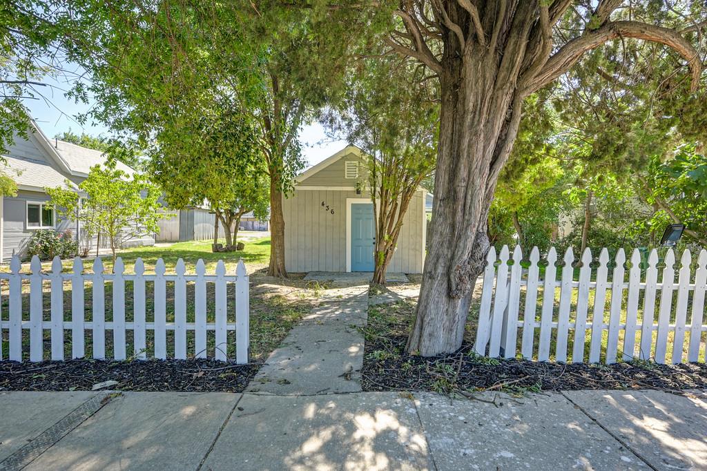 Residential Income in Willows 3