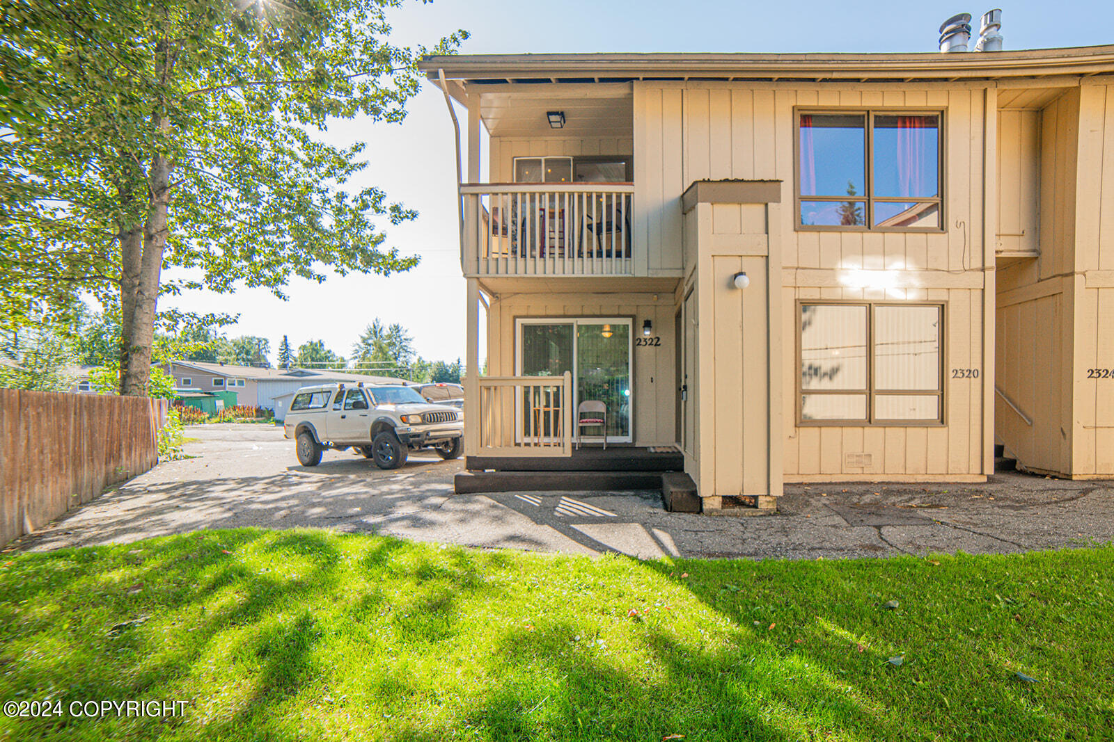 Mcrae Rd, Anchorage, AK 99517