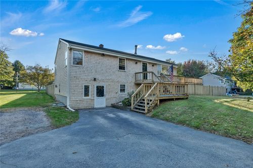 604 Boyds Ln, Portsmouth, RI, 02871-3006 | Card Image