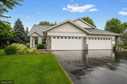 20177 Farnham Ln N, Forest Lake, MN, 55025-9815 | Card Image
