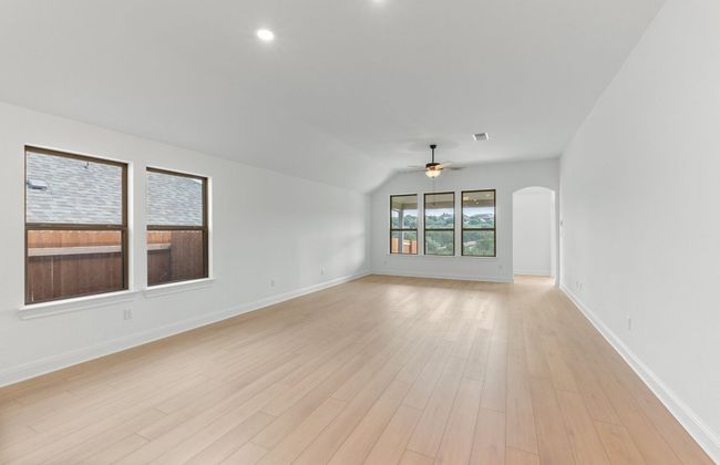 6517 Apache Plum Ln, House other with 3 bedrooms, 2 bathrooms and null parking in Spicewood TX | Image 10