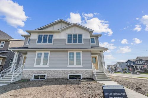 261 Bridgeport Gate, Chestermere, AB, T1X3E2 | Card Image