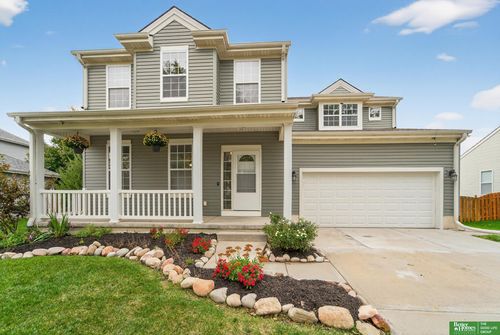 2006 Diane St, Papillion, NE, 68046-8022 | Card Image