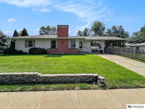 5845 Gladstone St, Lincoln, NE, 68507-1629 | Card Image