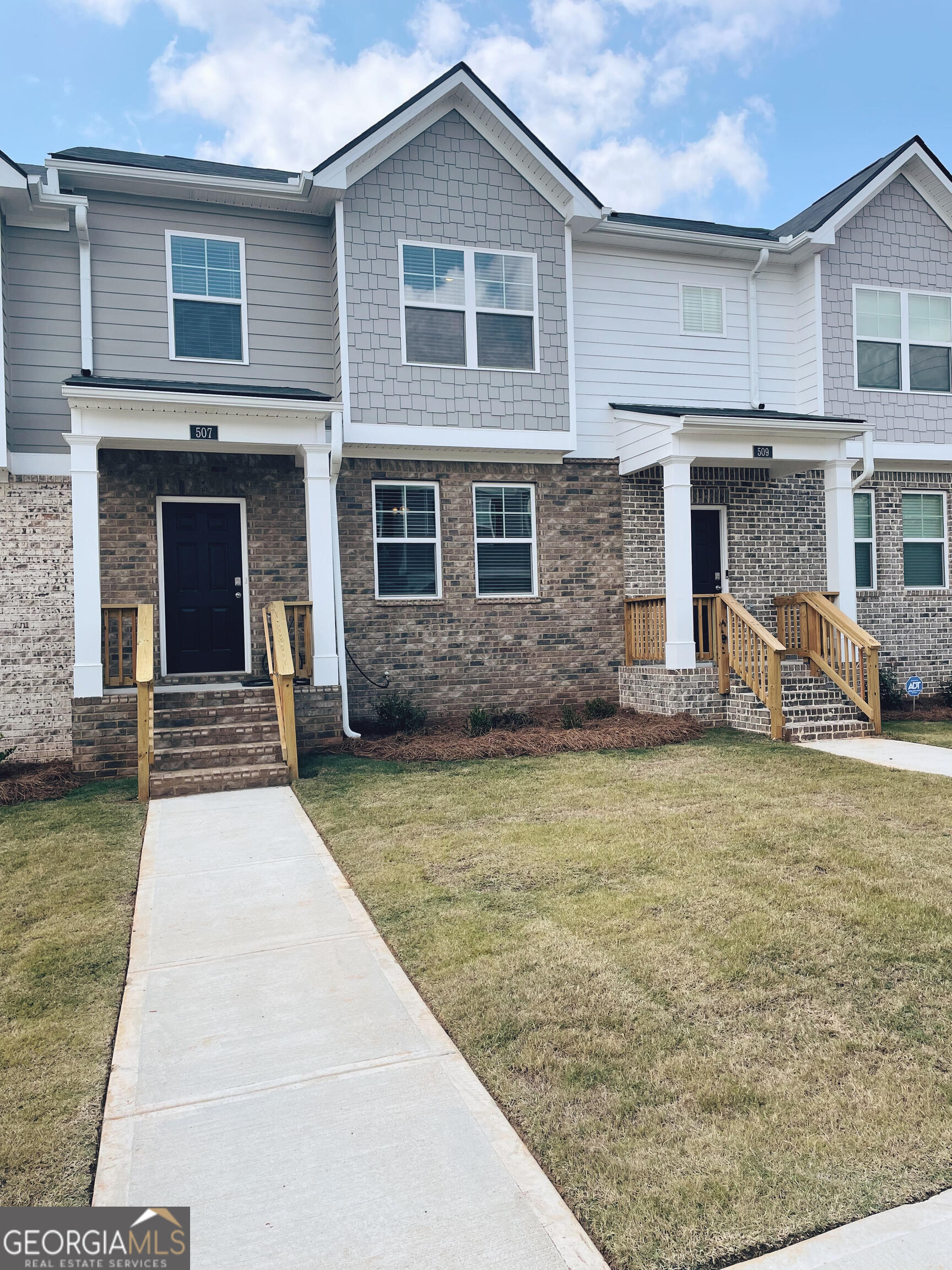Cades Cv, Lawrenceville, GA 30045