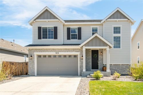 7678 S Old Hammer Way, Aurora, CO, 80016-7579 | Card Image