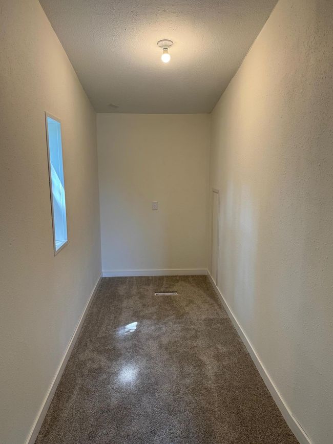 9959 43.jpg | Image 12