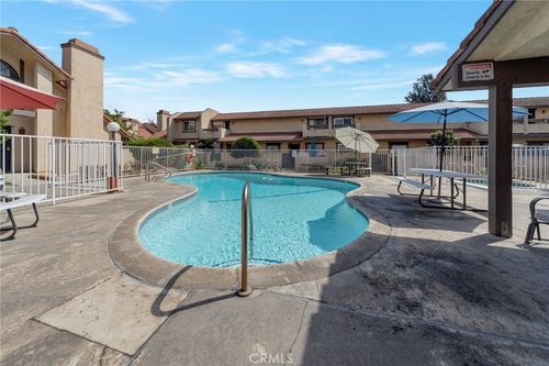 49-5320 Peck Rd, El Monte, CA, 91732-2242 | Card Image