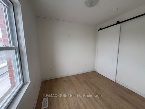 1-27 Dundas St E, Trenton, ON, K8V1K6 | Card Image