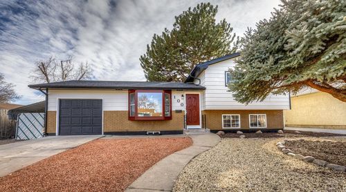 100 Stanford Ave, Pueblo, CO, 81005-1939 | Card Image