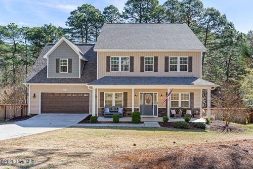 6 Overpeck Ln, Pinehurst, NC, 28374-9645 | Card Image