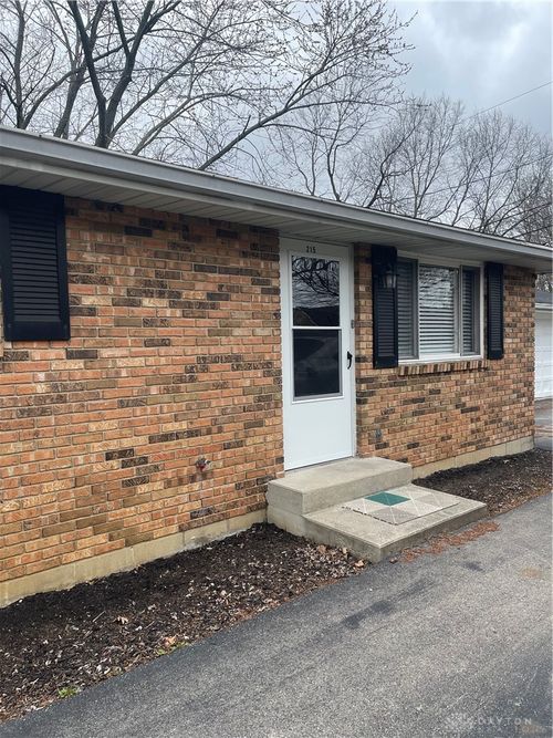 215-213 Vine St, Fairborn, OH, 45324-3326 | Card Image