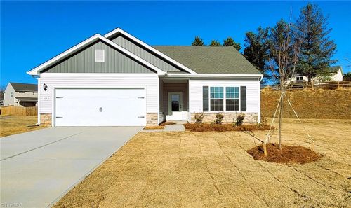 104 Tail Star Ct, King, NC, 27021-8850 | Card Image