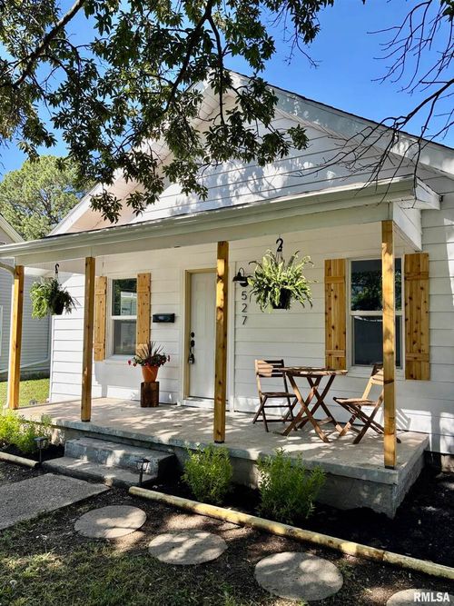 527 S Rotan St, Salem, IL, 62881-3343 | Card Image