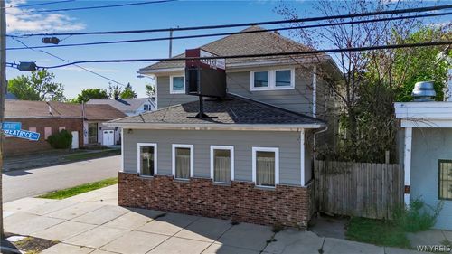 484 Ontario St, Buffalo, NY, 14207-1640 | Card Image