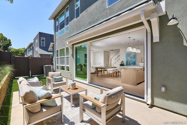 567 N Vulcan Ave, House other with 3 bedrooms, 3 bathrooms and 2 parking in Encinitas CA | Image 14