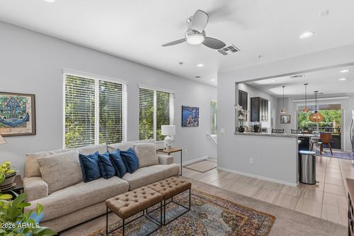 142-5550 N 16th St, Phoenix, AZ, 85016-2939 | Card Image