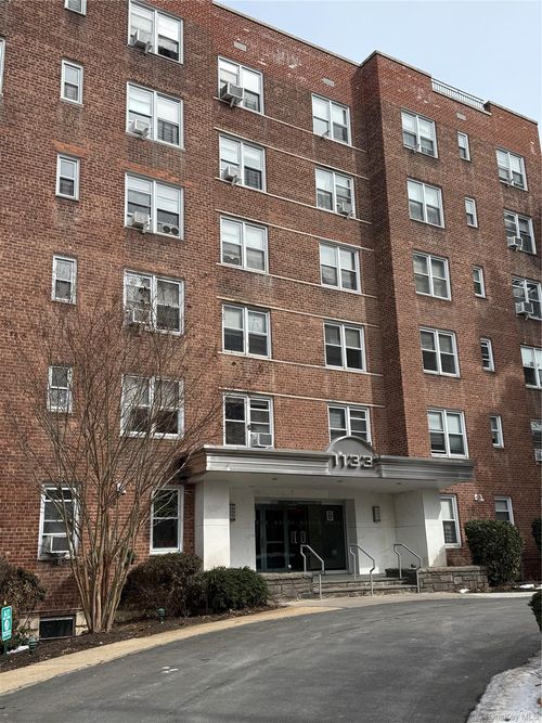 1b-1133 Midland Ave, Yonkers, NY, 10708-6454 | Card Image