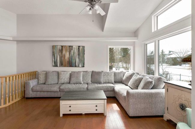 9 Chaparral Cove Se, House other with 4 bedrooms, 3 bathrooms and 4 parking in Calgary AB | Image 14