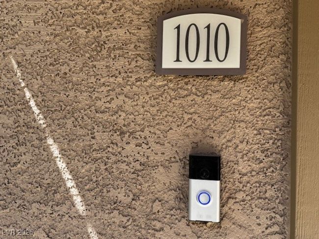 1010 - 8985 S Durango Dr, Condo with 3 bedrooms, 2 bathrooms and null parking in Las Vegas NV | Image 35
