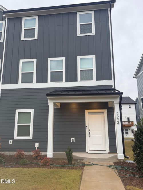 7224 Morris Acres Rd, Apex, NC, 27523-5822 | Card Image