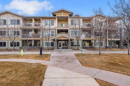 2202-4 Kingsland Close Se, Airdrie, AB, T4A0J3 | Card Image